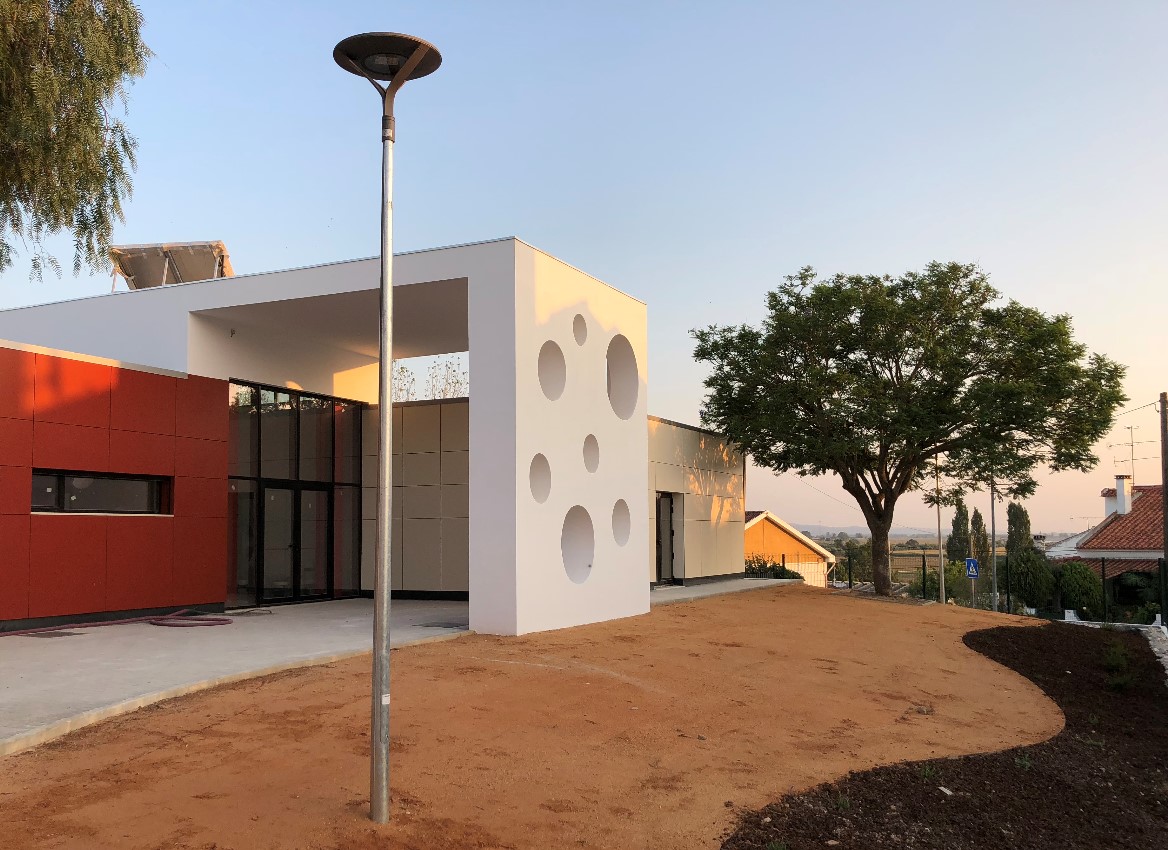 Adaptação/Remodelação da Escola EB1 de Vila Nova da Barquinha a Jardim de Infância